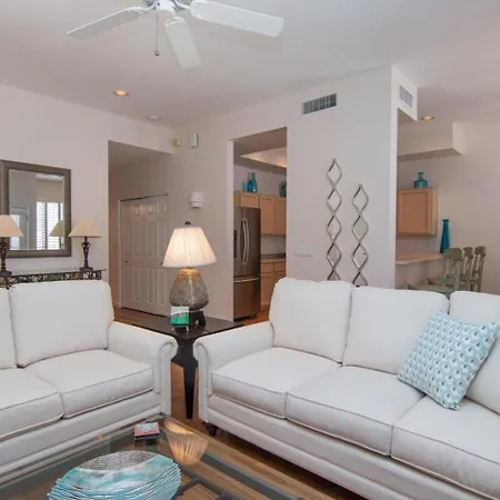 1St Flr, Enclosed Patio, Mercado Shops, Walkable